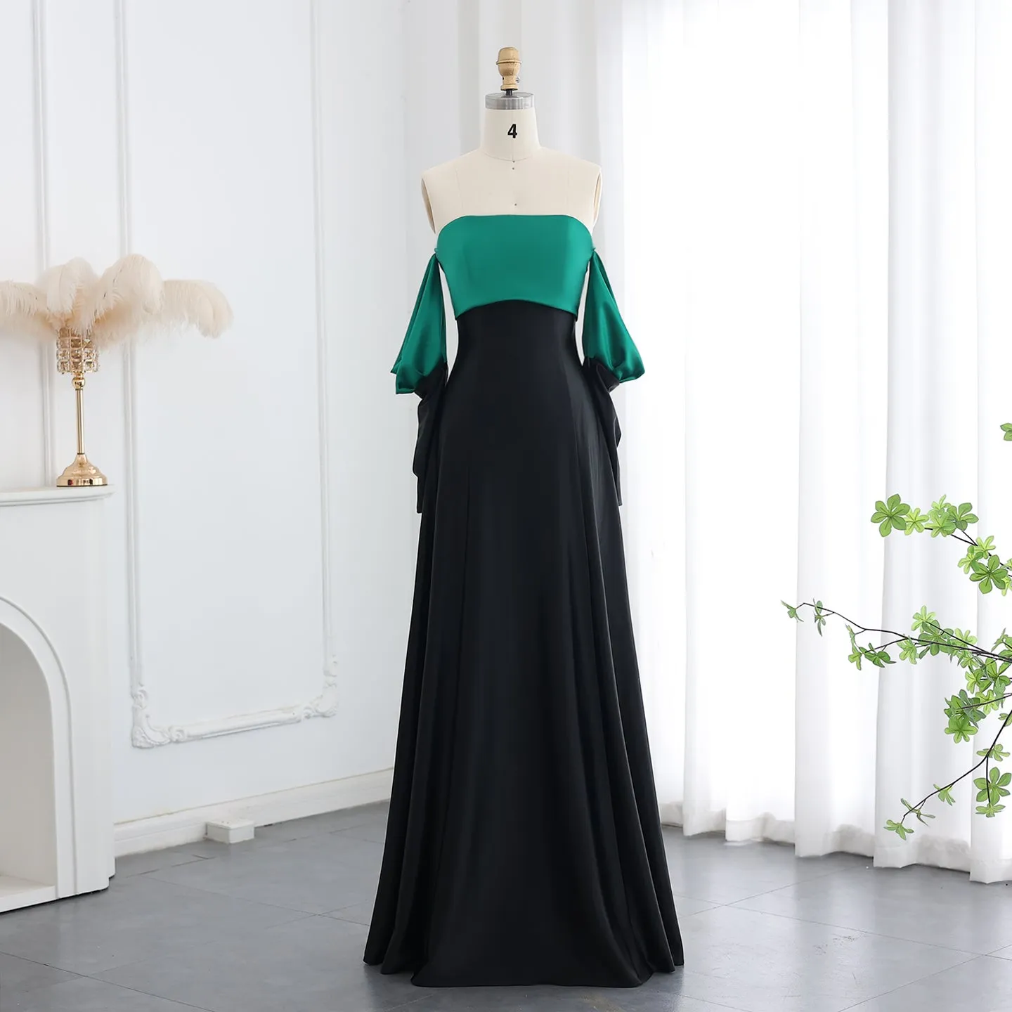 Elegant Black Strapless A-Line Evening Dress with Sleeves SF031