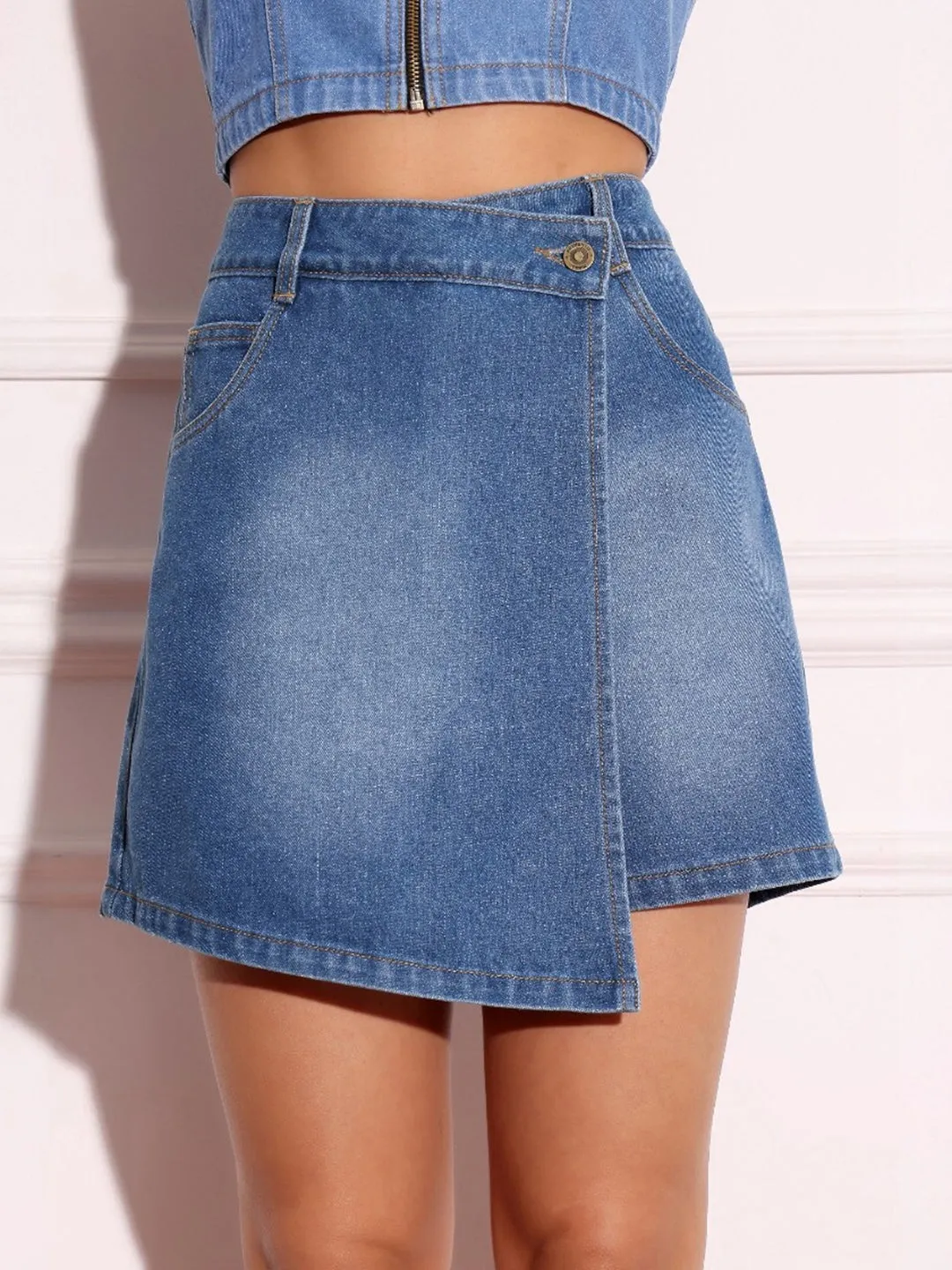 Women's Mid-Blue Regular High Rise Denim Skorts